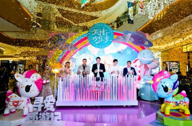 疫情后首個(gè)圣誕，各大購(gòu)物中心的玩法有哪些變化？