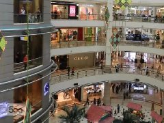 成為城市微度假地標(biāo)，街區(qū)商業(yè)怎么就突然“火”了？