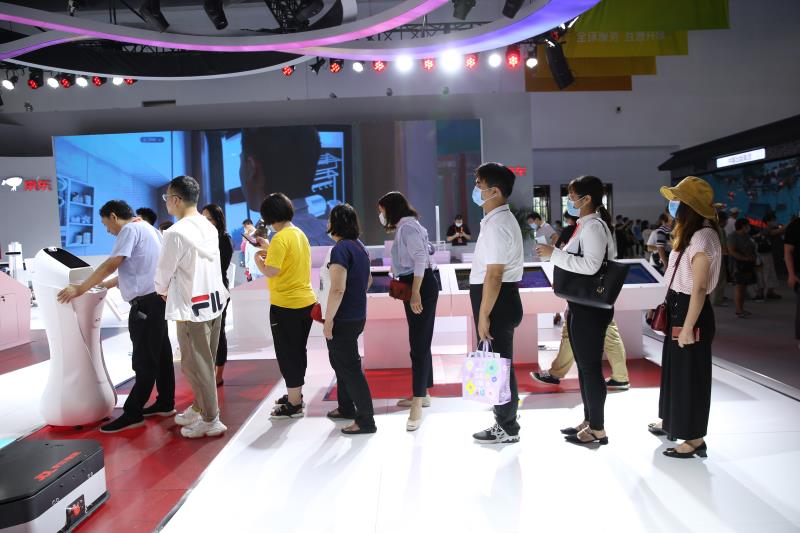 全球商業(yè)體布局醫(yī)療業(yè)態(tài)，健康主題將是未來購物中心的一個(gè)爆發(fā)點(diǎn)