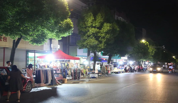 安華鎮建設“夜經濟”特色小鎮