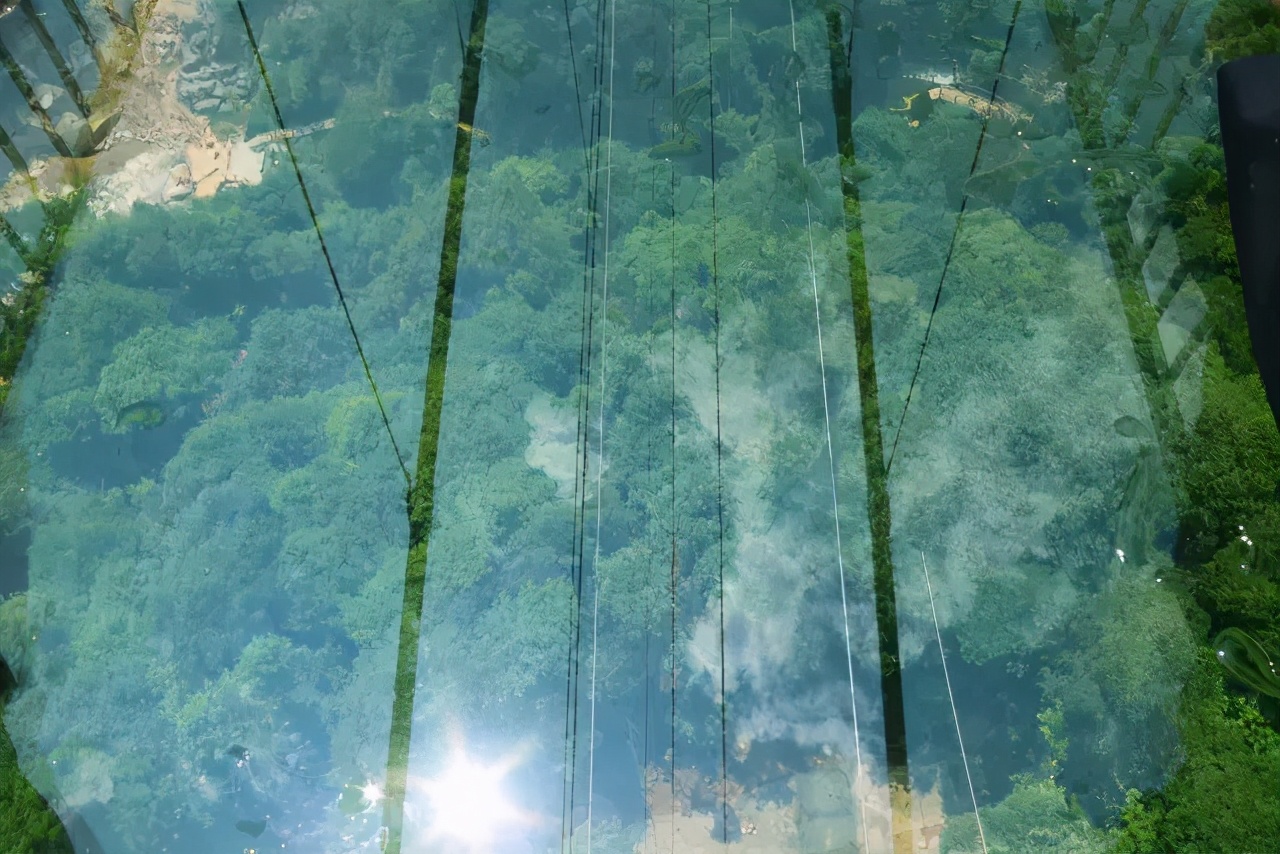 一個敢想一個敢建，盤點國內六大創意玻璃橋