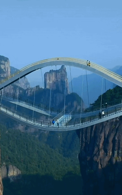 一個敢想一個敢建，盤點國內六大創意玻璃橋